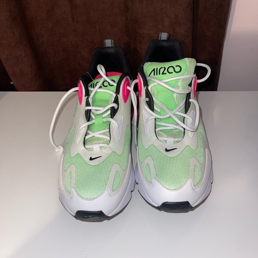 NIKE womens shoes